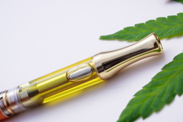 THC/CBD Cannabis Oil & Terpenes Filled Cartridges Isolated Up Close Howtovapecannabis